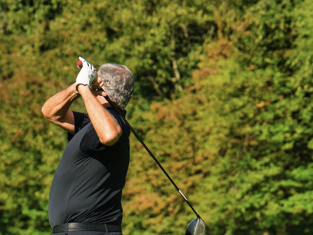 Style and Functionality: Golf Apparel Recommendations for Midlife&nbsp;Golfers